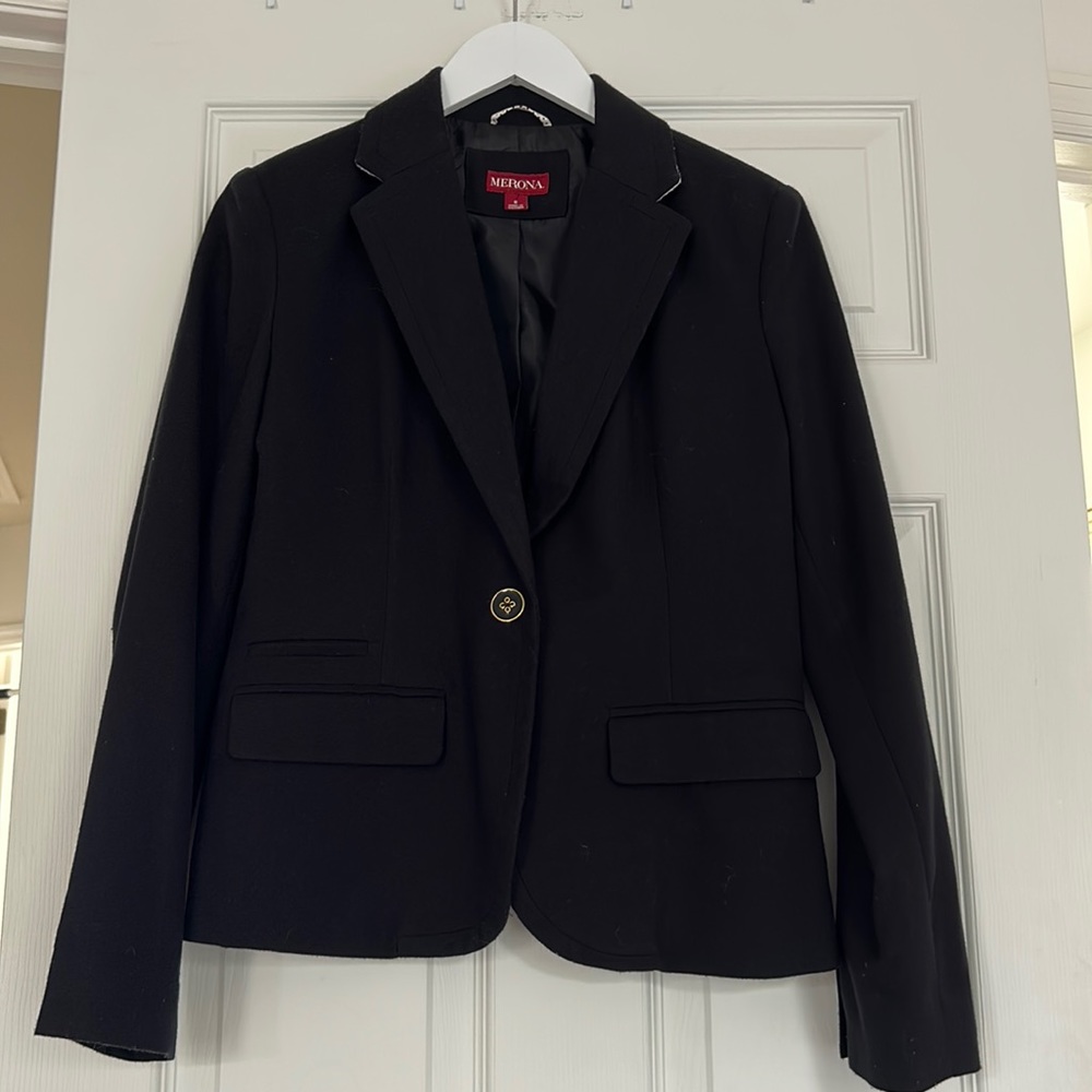 Merona blazer/jacket size 6, black, button up